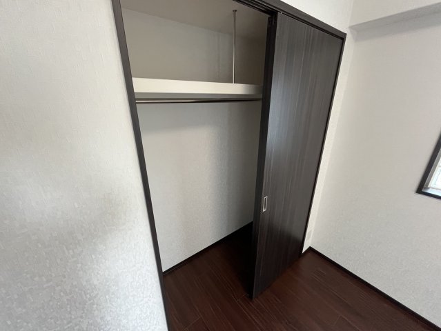 プレジオ八戸ノ里の収納