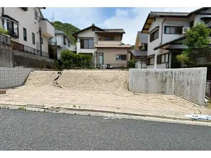 西区己斐上２丁目の外観