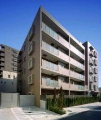 【外観】 | CASSIA新高円寺 | 鉄筋コンクリート造のがっちりとした建物。