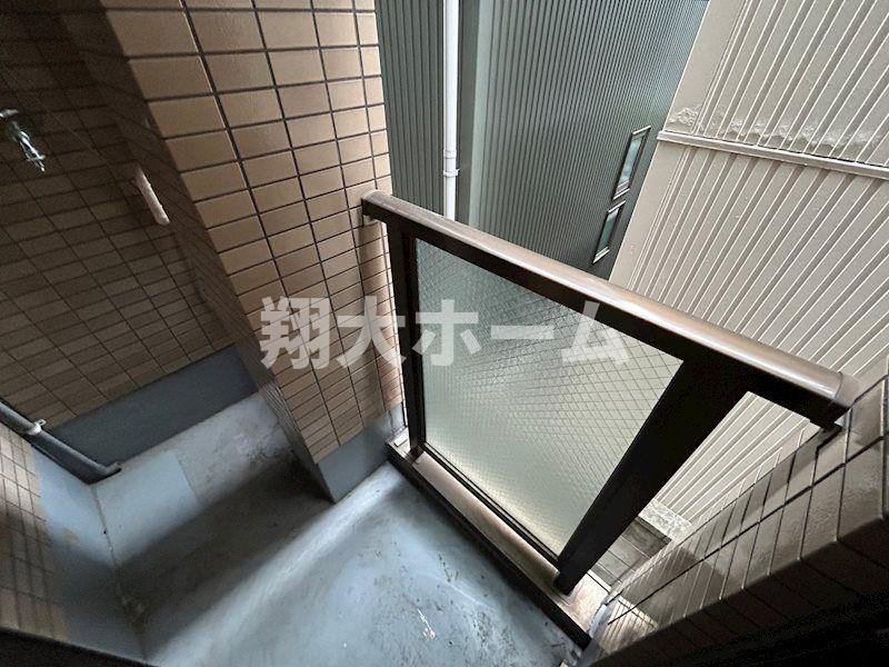 ウィステリア根岸 のバルコニー