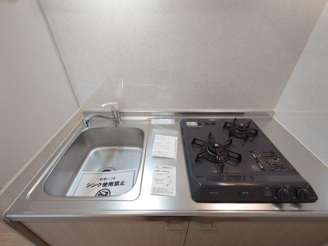 キャメル新狭山3のキッチン|101号室の写真です。