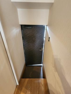 メサヴェルデ太秦の玄関
