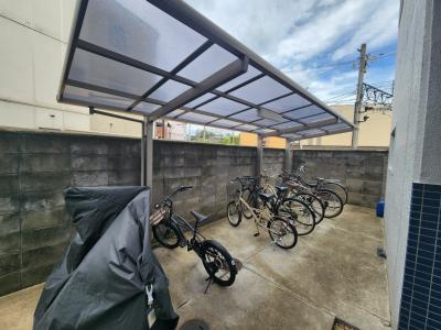 メサヴェルデ太秦の駐車場|駐輪場