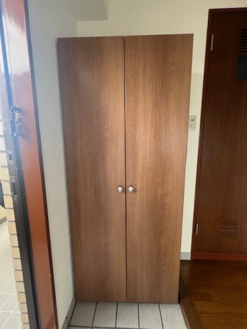 ヴァンテアン中央の玄関