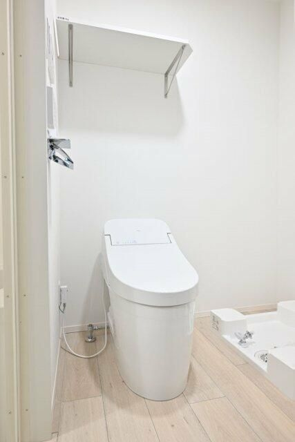 墨田区向島２丁目の賃貸マンションのトイレ