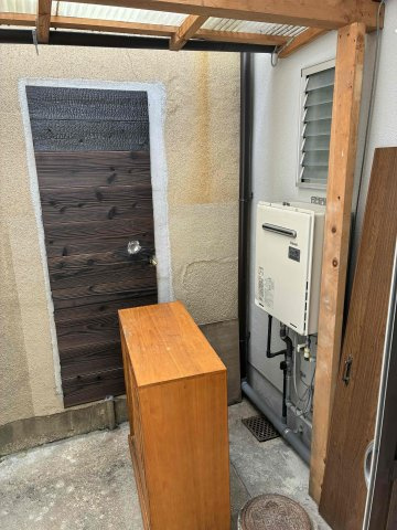 深草藪之内町の玄関