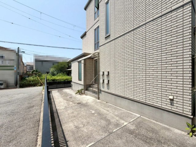 【駐車場】 | 大浜中町２丁　中古戸建 | 親切・丁寧を心がけ、お客様目線で物件探しのお手伝いをさせて頂きます♪お気軽にお問い合わせください！