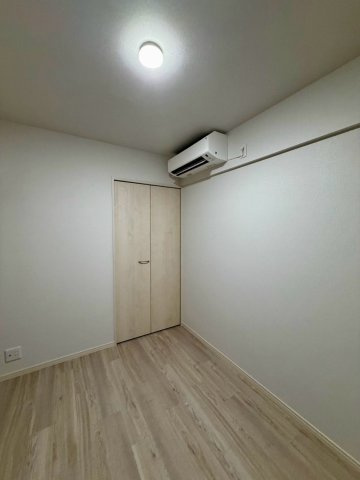 イトーピア鶴見の洋室
