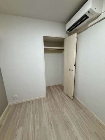 イトーピア鶴見の洋室