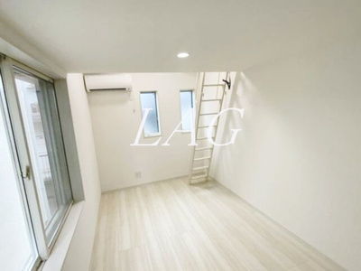 【居間・リビング】 | メゾン　ド　ルル | 洋室のお部屋です。