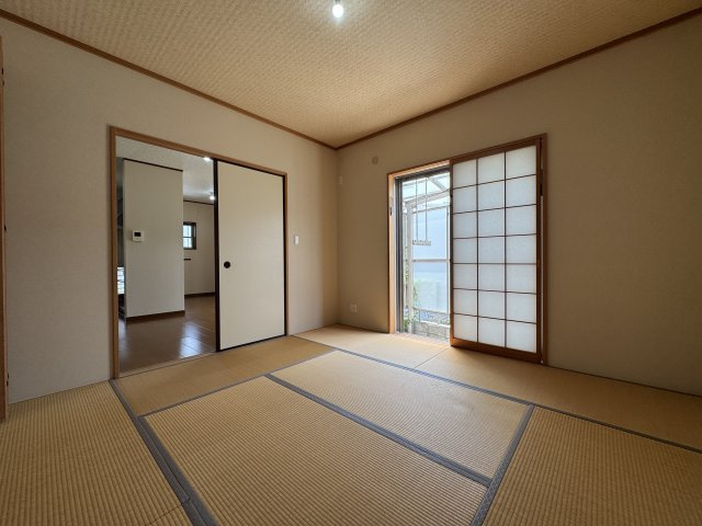 明石市朝霧東町１丁目戸建の和室