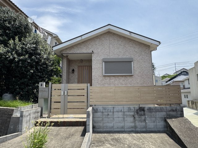 明石市朝霧東町１丁目戸建