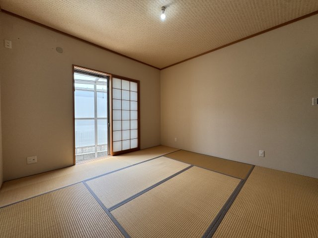 明石市朝霧東町１丁目戸建の和室