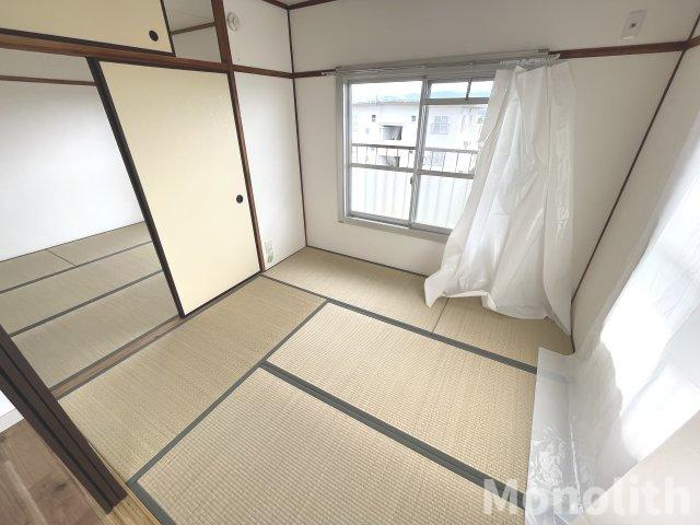 泉北茶山台２丁3番28号棟の和室