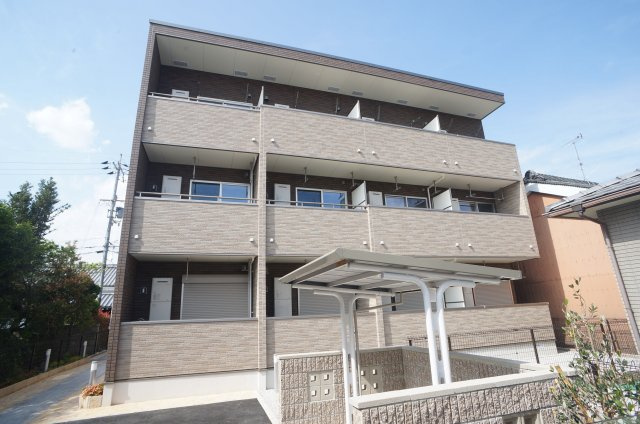 橿原市常盤町のアパート