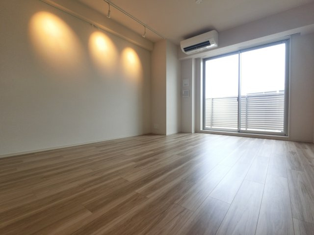 プライムメゾン千葉新町の居間・リビング