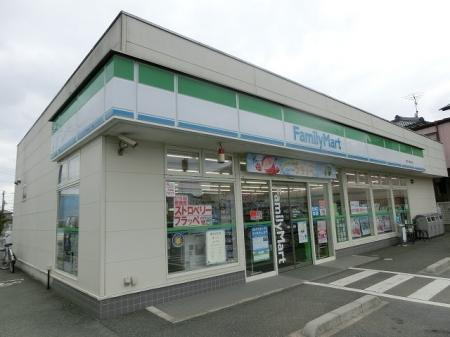 サン・ウイングＡの周辺|ファミリーマート誉田大網街道店まで730ｍ