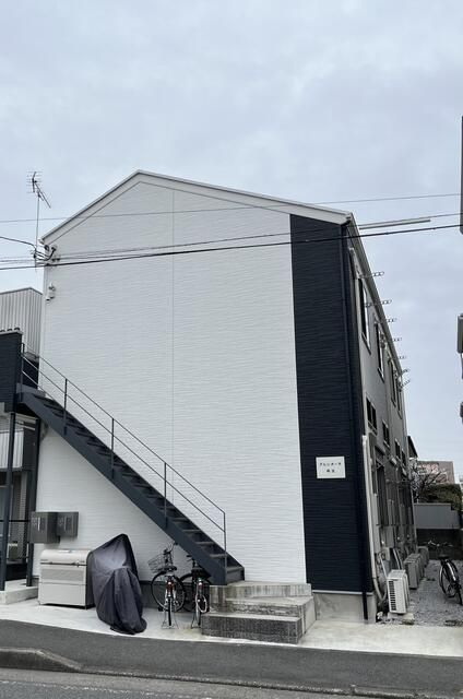相模原市中央区相生１丁目のアパートの外観