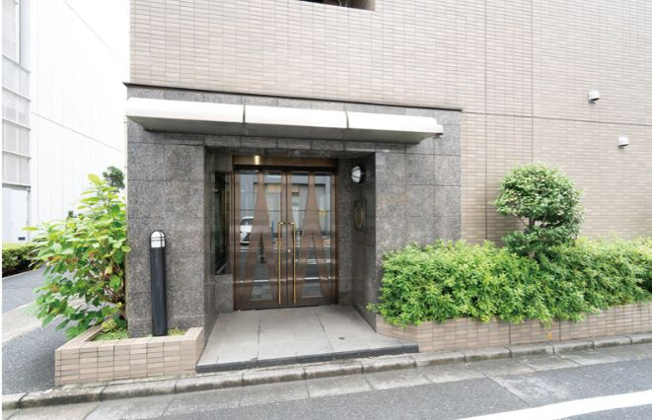 【エントランス】