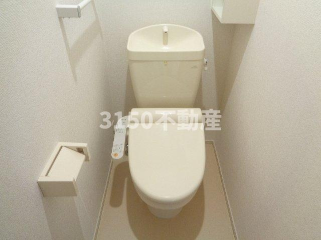 ウィッシュのトイレ|落ち着いた色調のトイレです