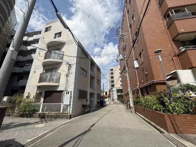 ベルエア―Ⅱの外観|前面道路です！