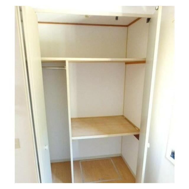 エスペランサ調布の収納|※別号室参考写真
先行申込受付中♪お電話がご案内スムーズです♪オンラインもOK