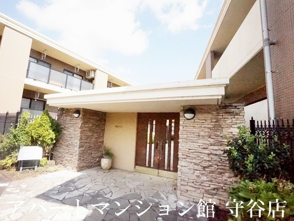 PRESTIGEのエントランス