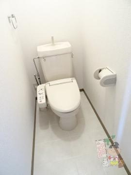 ハイカムールＳＴのトイレ|シャワー付トイレ