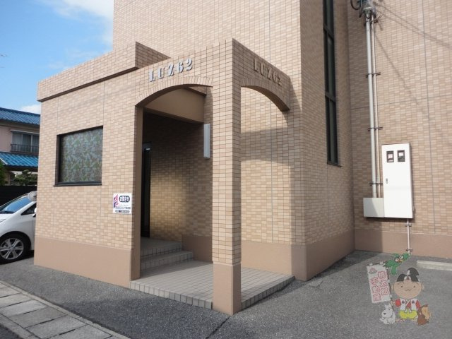 ＬＵＺ６２のエントランス