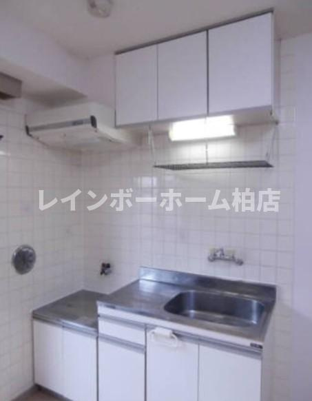 特典：仲介手数料が無料です!!のキッチン