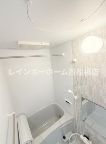 KT松戸六実の浴室