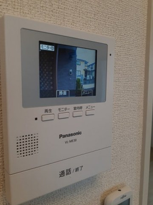 【セキュリティ】 | メゾン　アン　ビエン　Ⅰ | モニター付きインターホンです