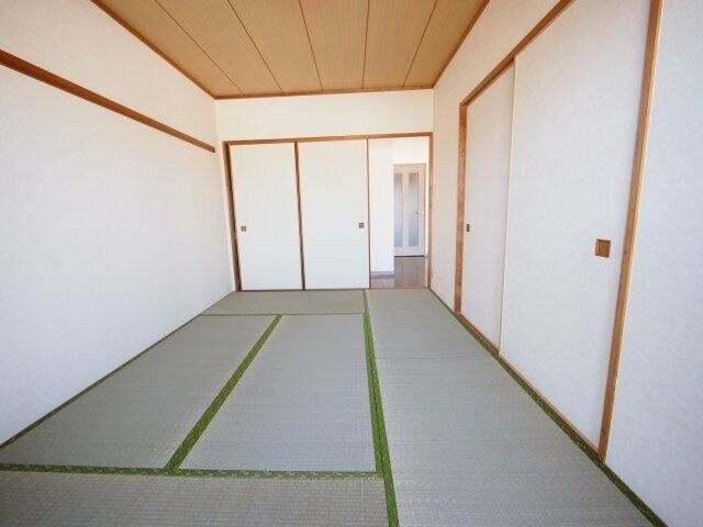 横浜市瀬谷区阿久和南４丁目の賃貸マンションの内装