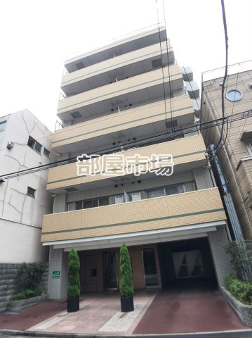 クイーンズレゾン新御徒町の外観