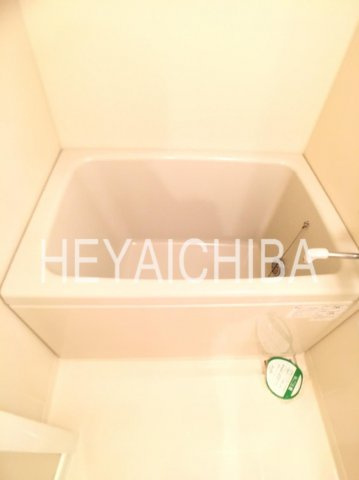 クイーンズレゾン新御徒町の浴室|浴槽
