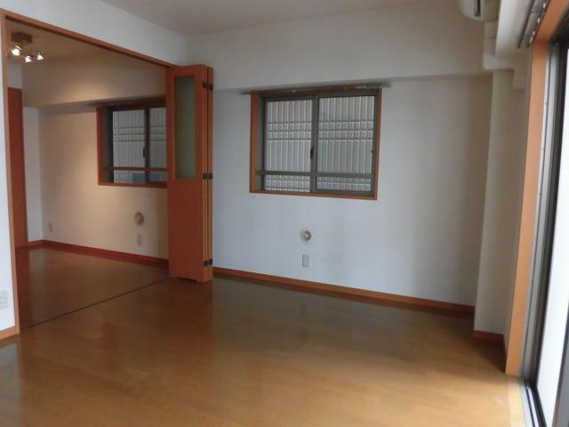 クイーンズレゾン新御徒町の寝室