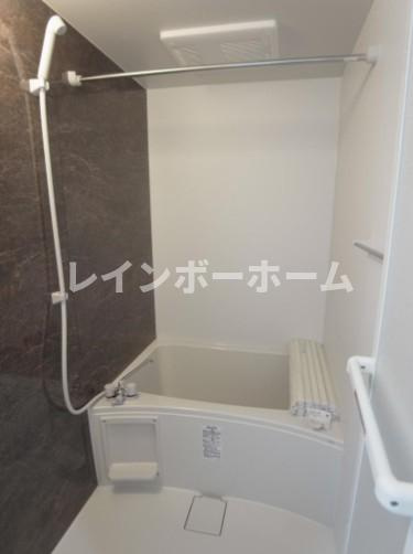 プレシャスヴィラ松戸の浴室|落ち着いた空間のお風呂です