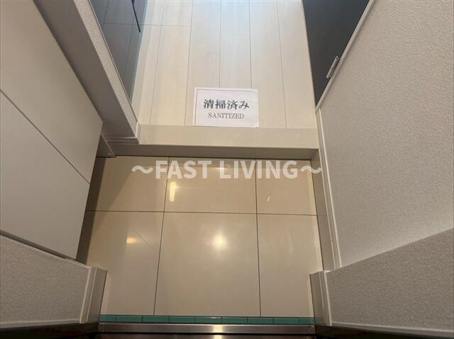 mastermind JUBANの玄関