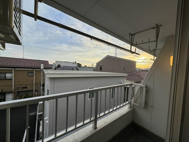 ハイツ南浦和のバルコニー