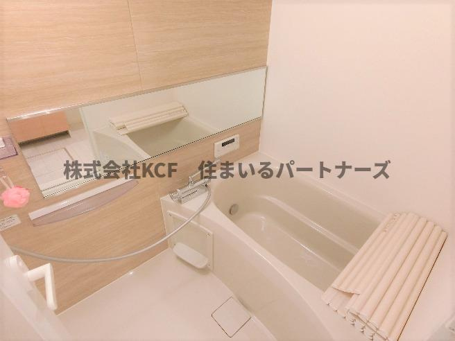 セゾンフィールの浴室|落ち着いた空間のお風呂です