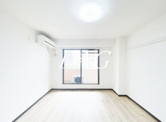 【居間・リビング】 | ドルミ五反田ドウメゾン | 洋室のお部屋です。
