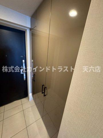 ラシュレ大阪同心の玄関|シンプルで使いやすい玄関です