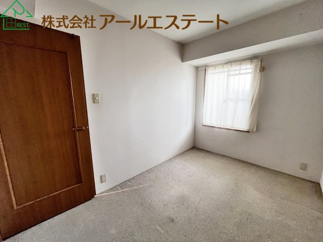 Mプラザ加古川五番館　　山陽電鉄「浜の宮駅」徒歩7分の子供部屋