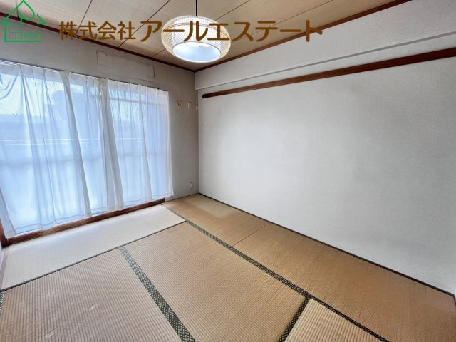 Mプラザ加古川五番館　　山陽電鉄「浜の宮駅」徒歩7分の和室