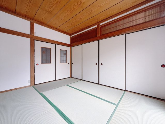 【中古戸建】行田市駒形1丁目の和室|■和室｜畳にはリラックス効果があるといわれています。フローリングでは感じることのできない圧倒的な寛ぎやすさを実感してください♪