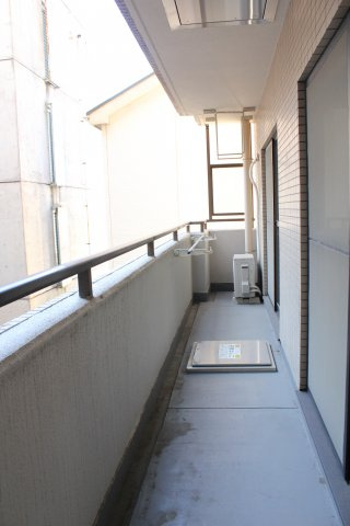グレイスコート京王多摩川のバルコニー|※別号室参考写真です