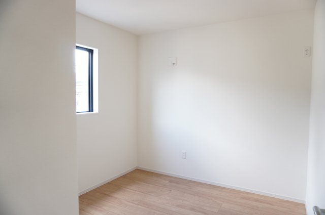 越谷市大沢 新築分譲住宅の洋室|2階 4.7帖