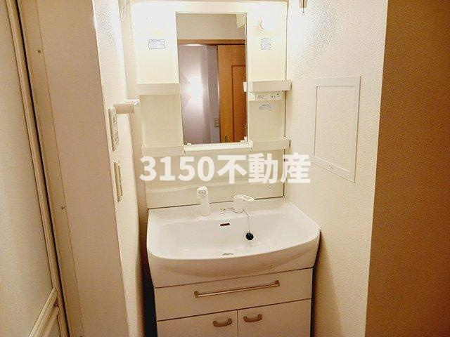 ハピネスの洗面所|忙しい朝には欠かせない洗面所です