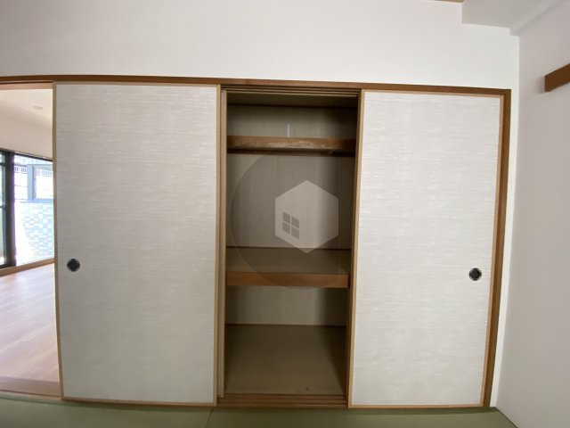エスリード鴻池の収納