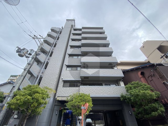 エスリード鴻池の外観